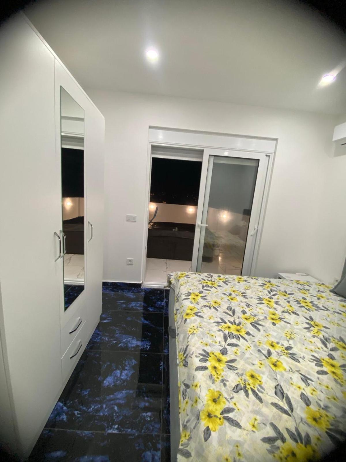 Montebello Inn Apartments Ulcinj Exteriér fotografie